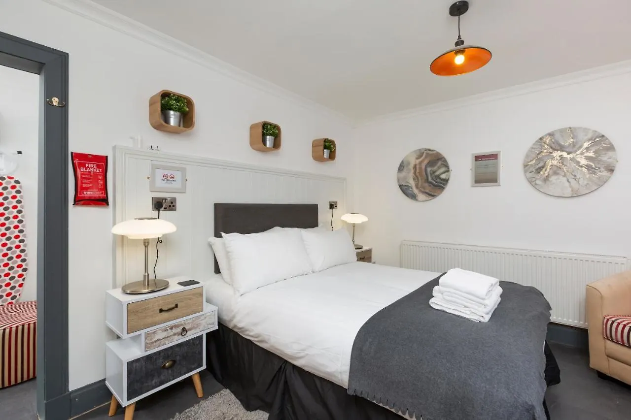 48 Gilmore Place Residences Edinburgh Guest house